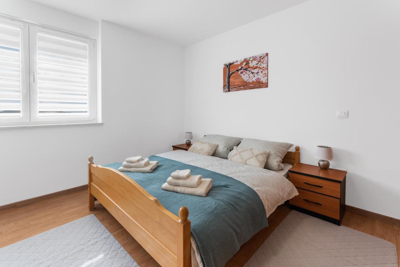 Apartment Mdm Buje Zewnętrze zdjęcie