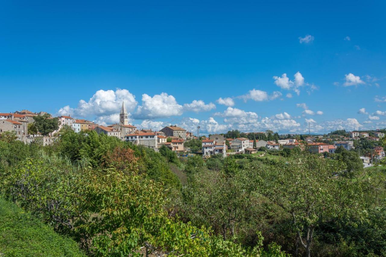 Apartment Mdm Buje Zewnętrze zdjęcie
